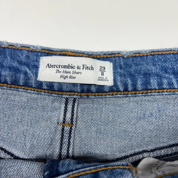 Abercrombie & Fitch The Mom Short High Rise Denim Size 29/8 (W30) Distressed - Picture 7 of 8